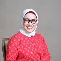 Dr. MARTHA TRI LESTARI
